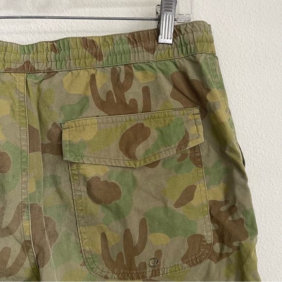 Taylor Stitch Camo The Adventure Shorts - Picture 4 of 7